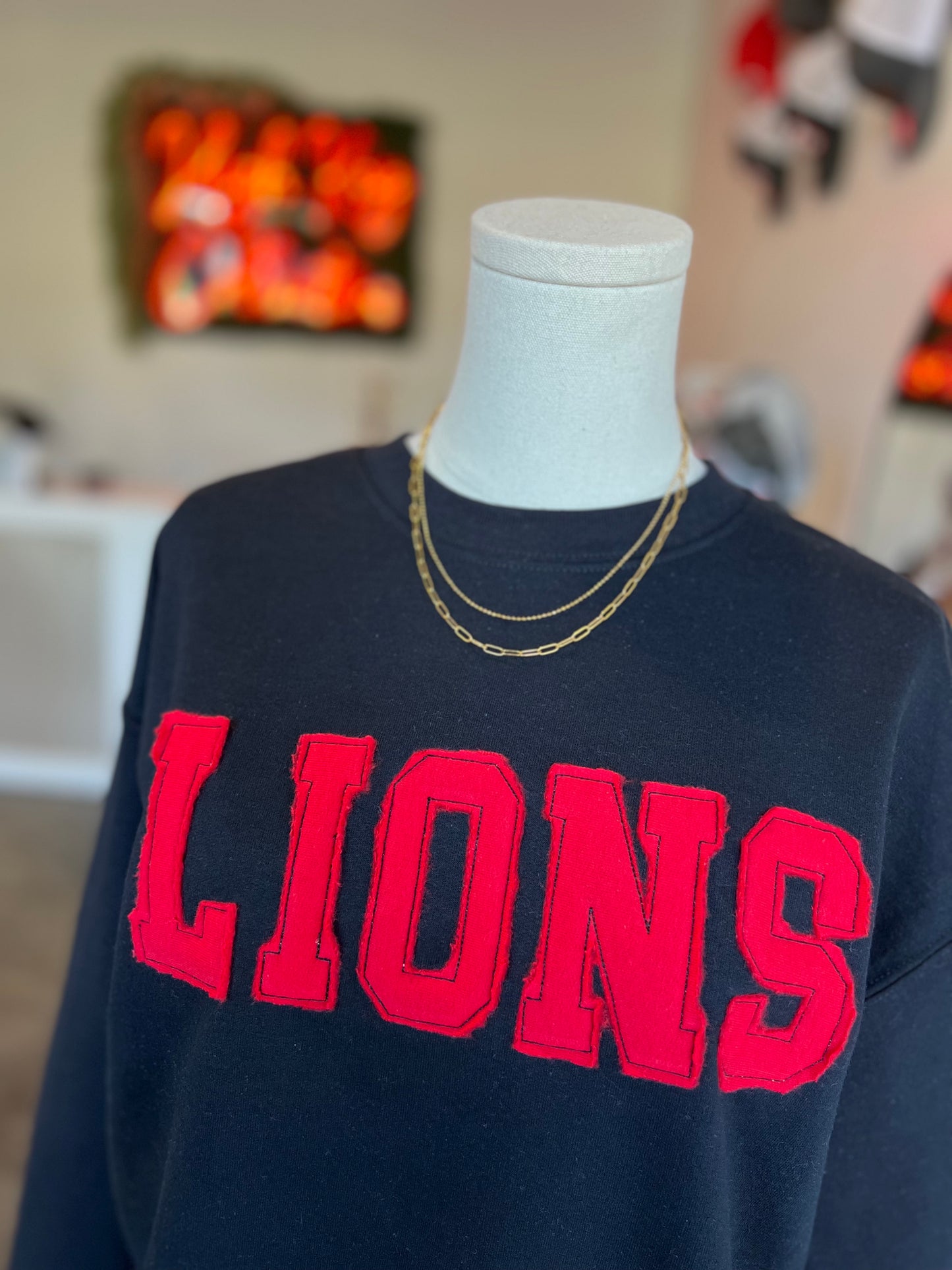 Yukon Appliqué Sweatshirt (preorder)