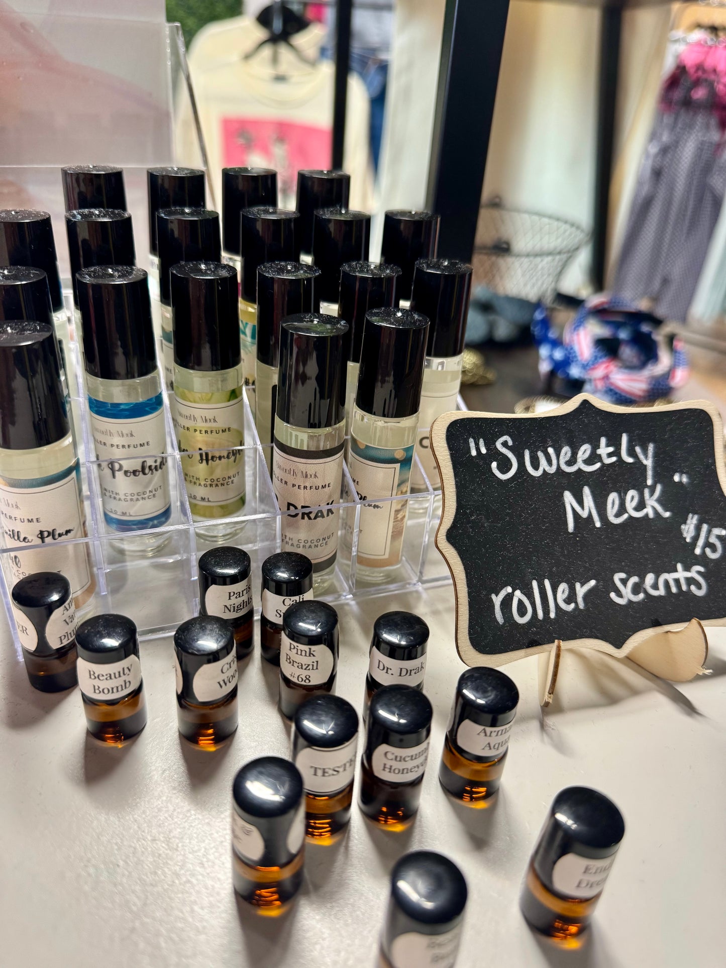 Sweetly Meek roller perfume