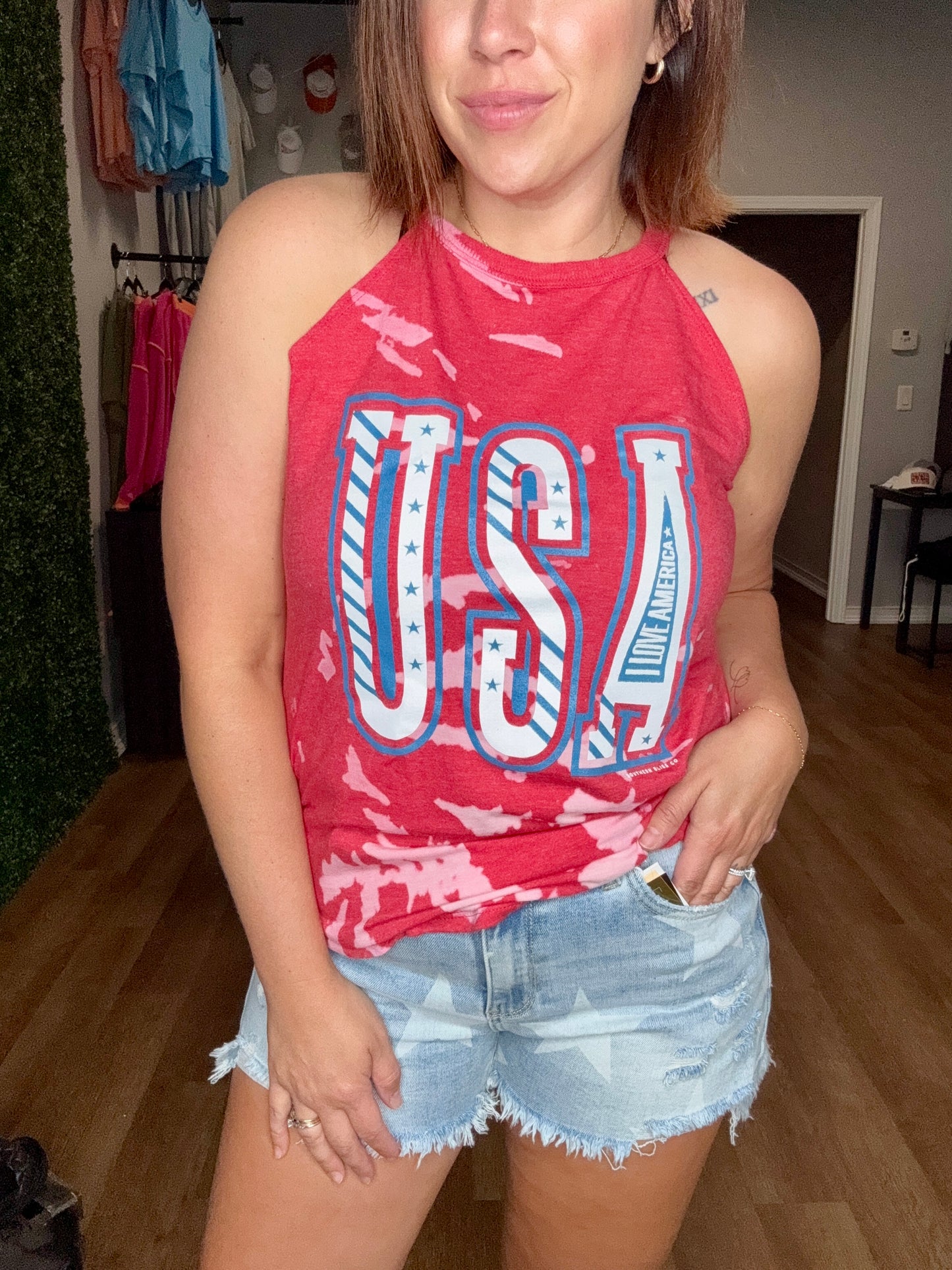 USA Bomba red tank