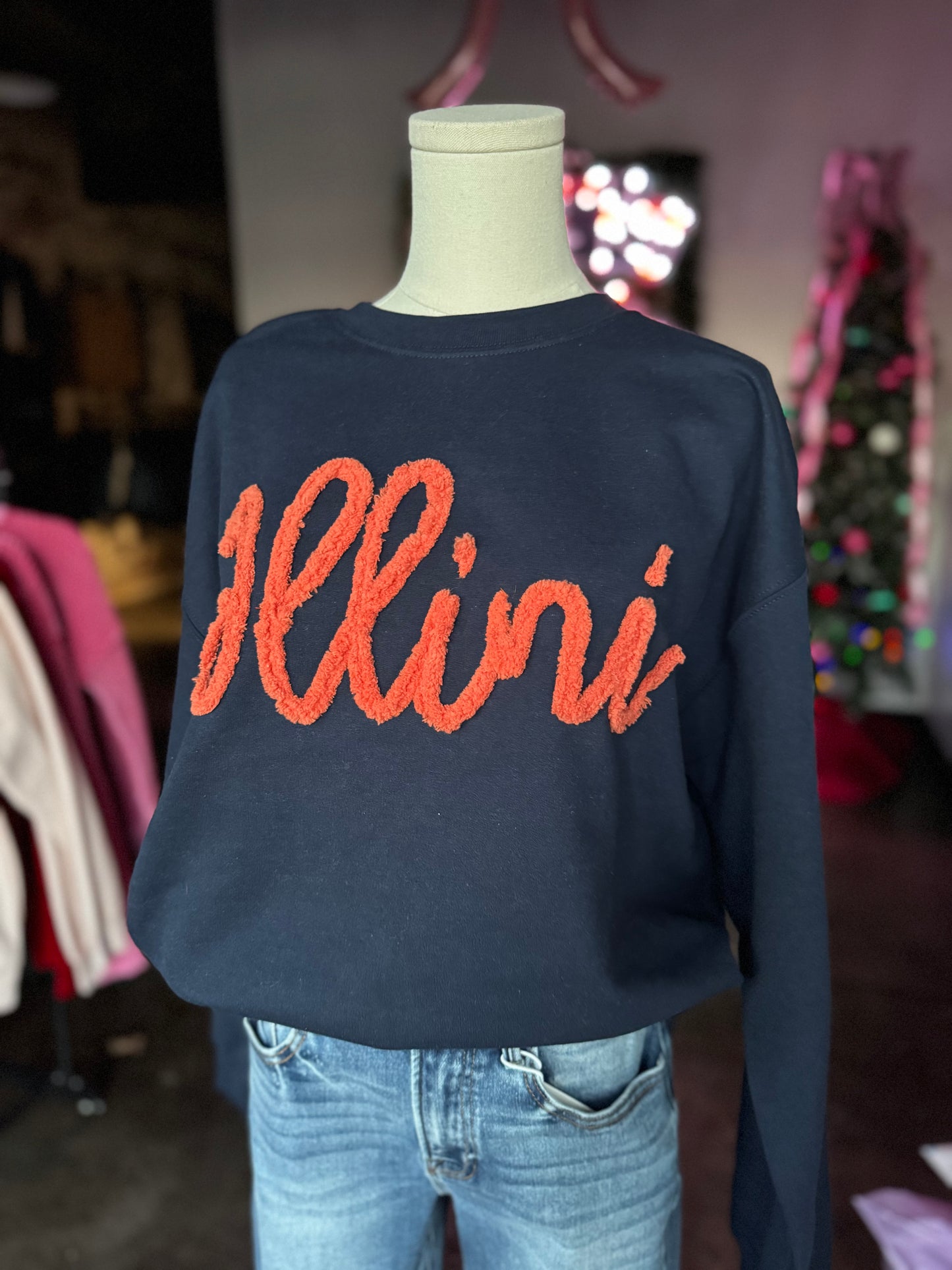 Feel So Cold yarn sweatshirt (preorder)