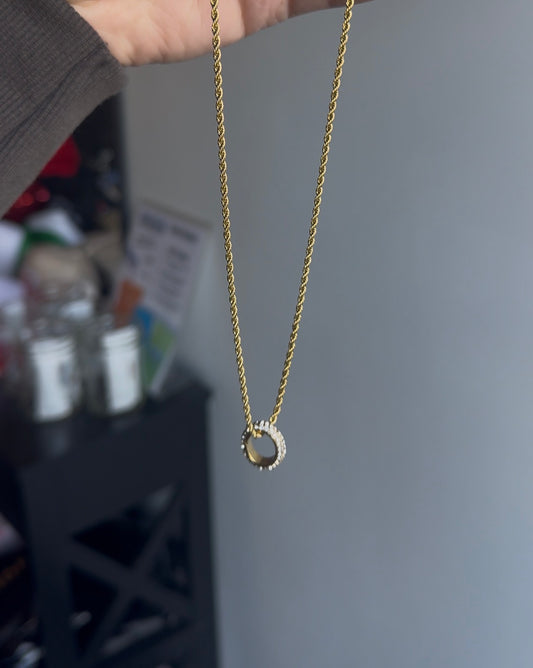 Halo necklace