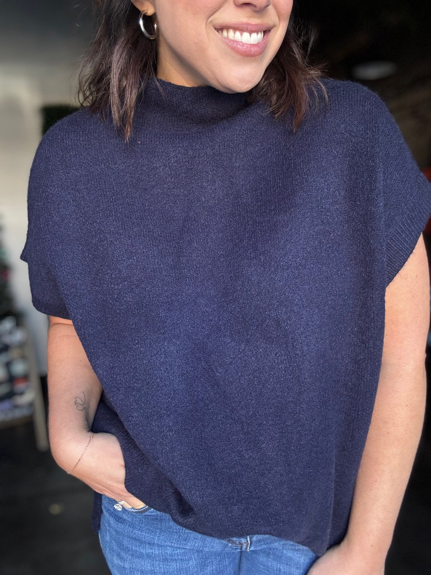 Free Mind sweater tee